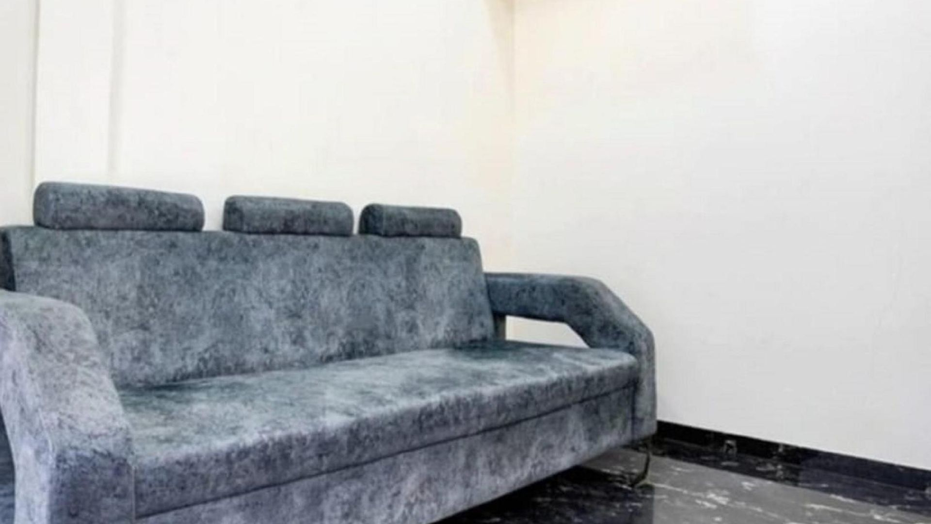 Apartment Golden Sands Near T2 International Airport *