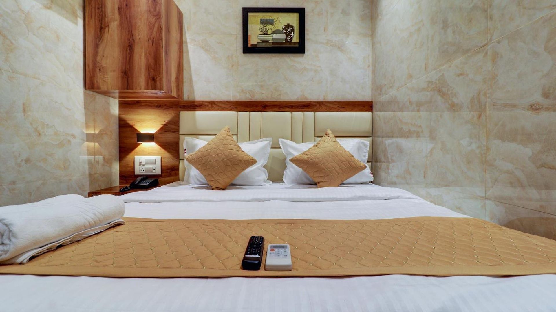 Hotel Omega Mumbai