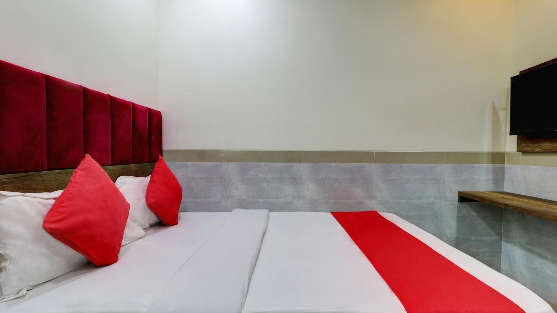 Hotel New Balaji Residency Mumbai