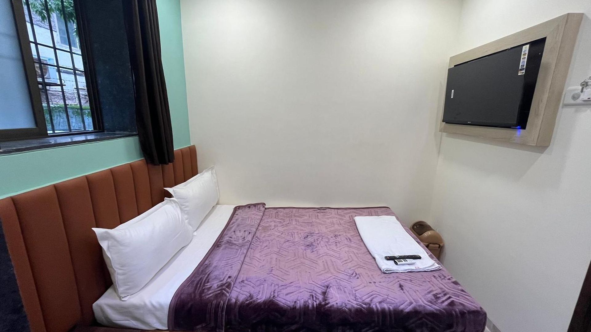 Parel Residency Hotel 3*