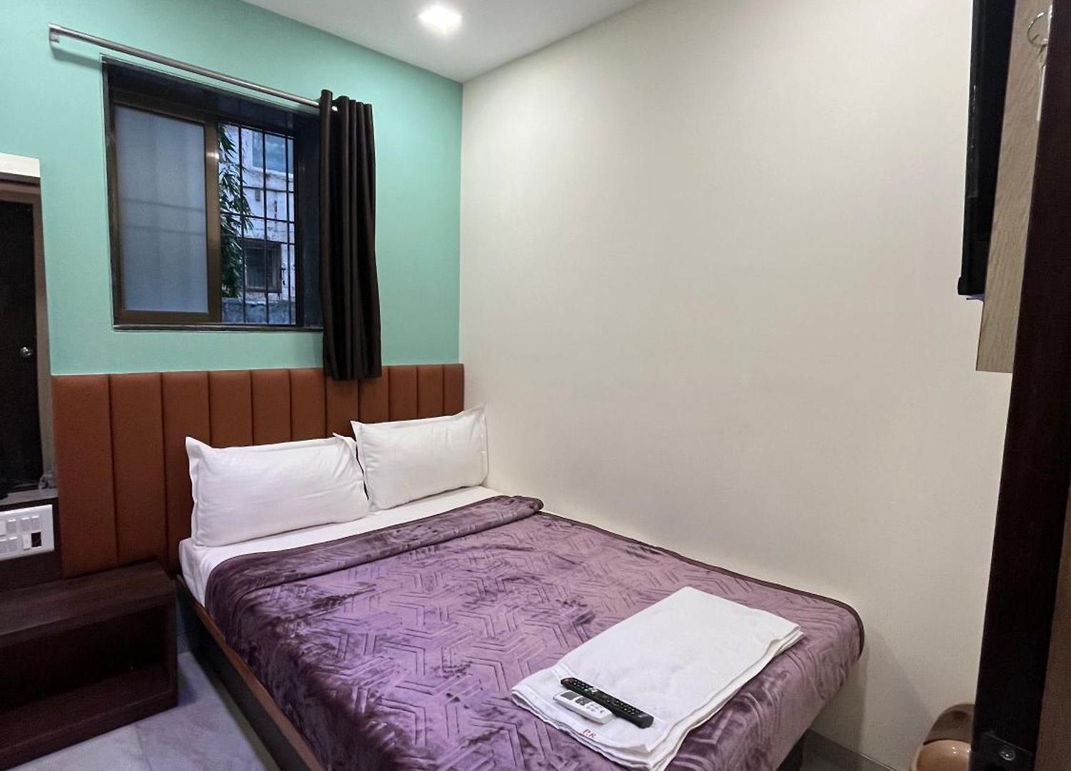 Parel Residency Hotel