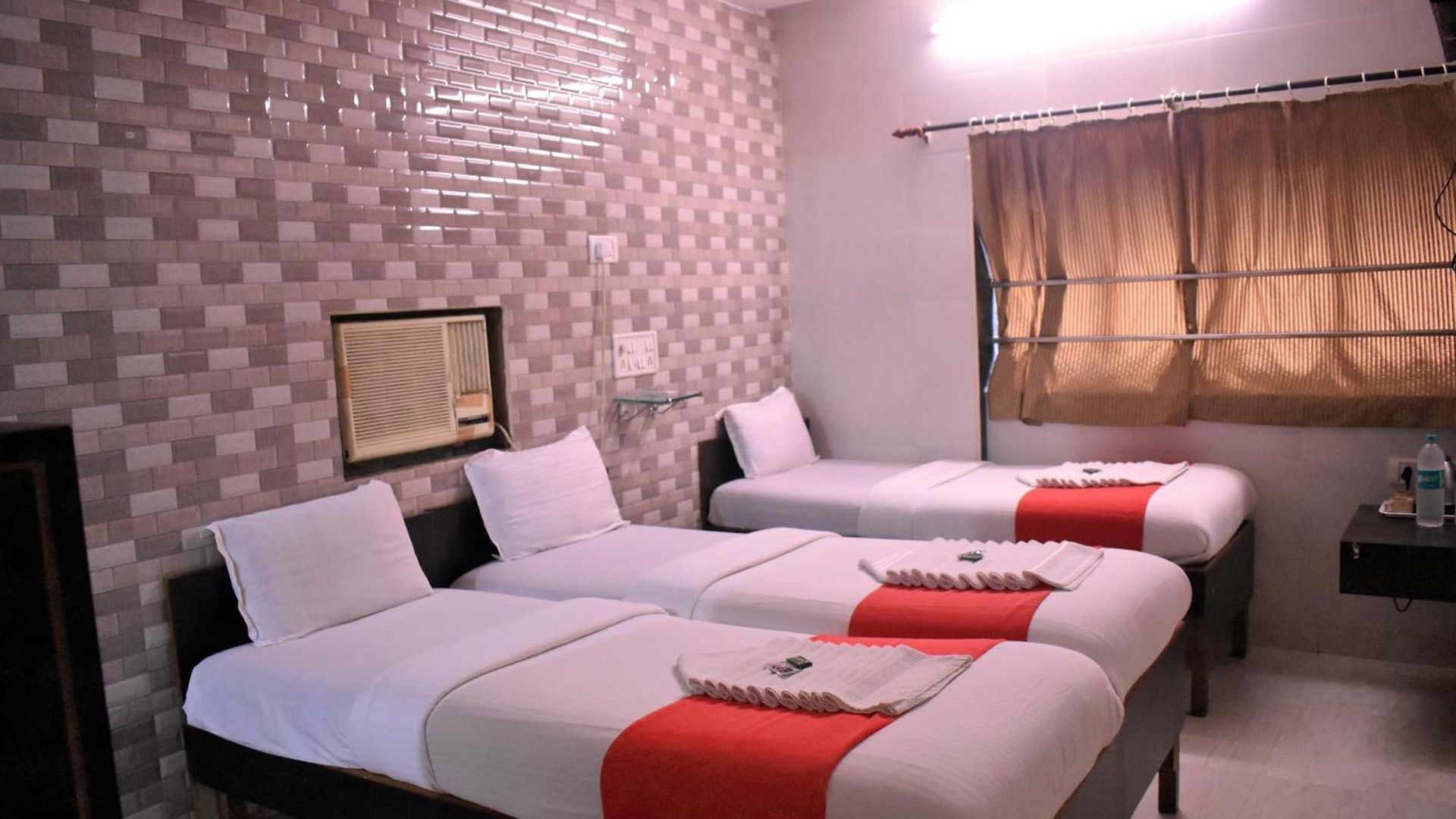 Hotel Kamal Mumbai