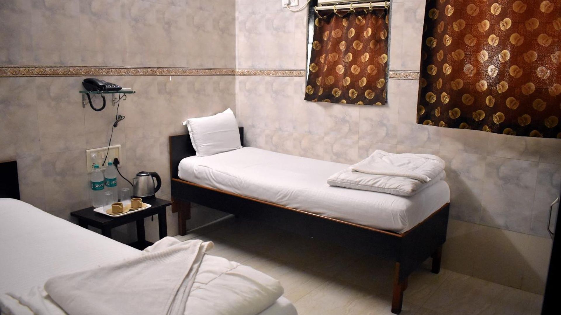 Kamal Hotel