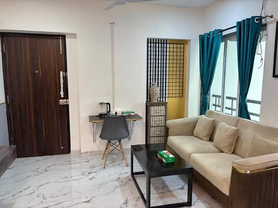 Chic - Bright 1 Bhk Close To Lilavati Hospital, Bandra West 602 Mumbai