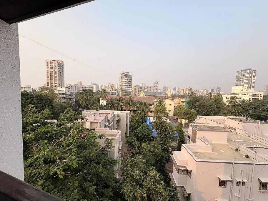 Chic - Bright 1 Bhk Close To Lilavati Hospital, Bandra West 602 * Mumbai