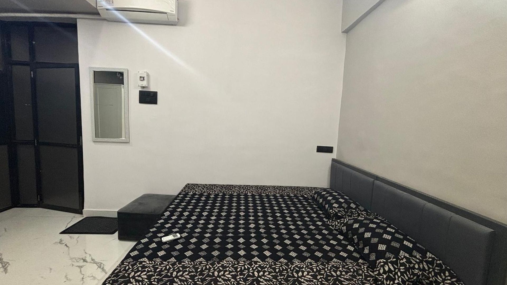Bed & Breakfast Aqua International Airport