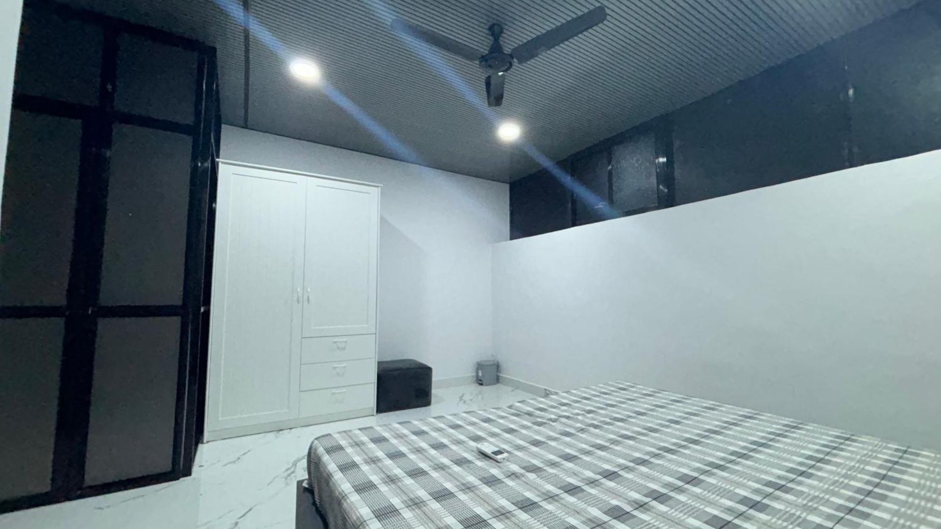 Bed & Breakfast Aqua International Airport *