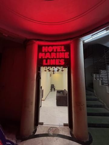 Marine Line Near Marine Drive & Cricket Stadium, South
