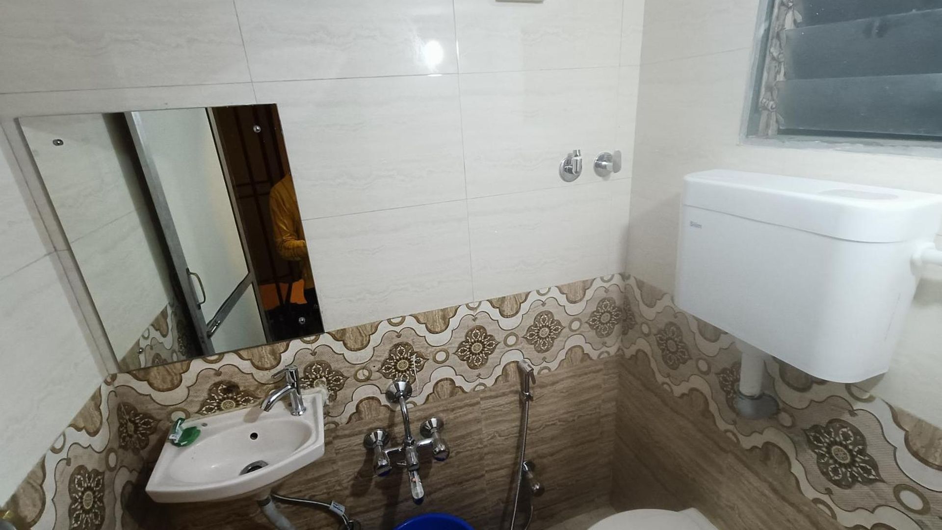 Platinum Residency Colaba