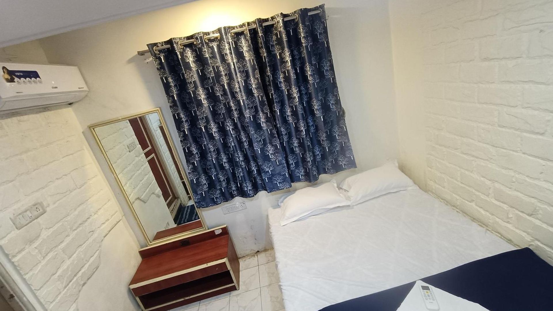 Hotel Platinum Residency Colaba