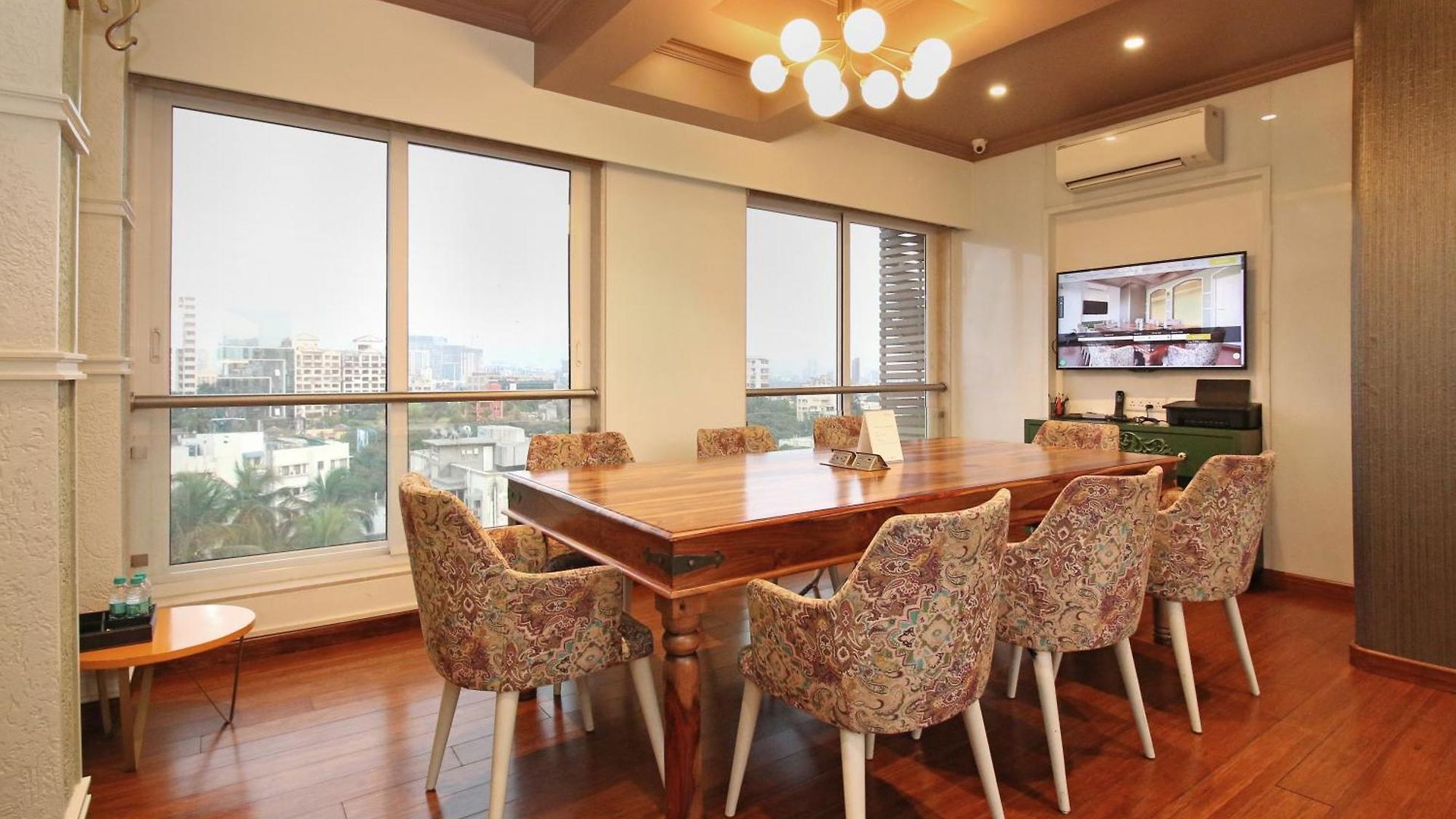 Theory9 Premium Service Bandra Apartment