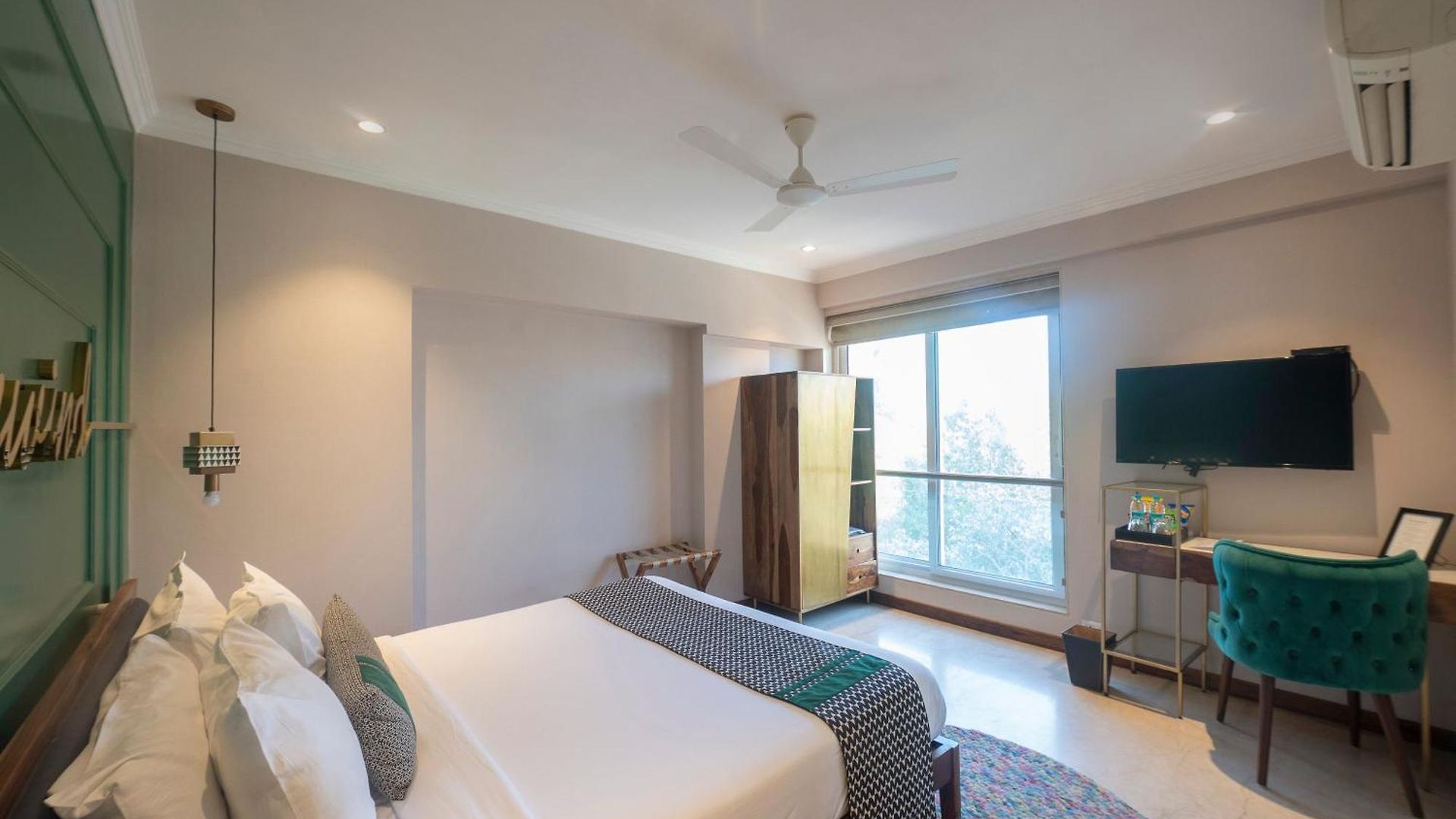 Apartment Theory9 Premium Service Bandra