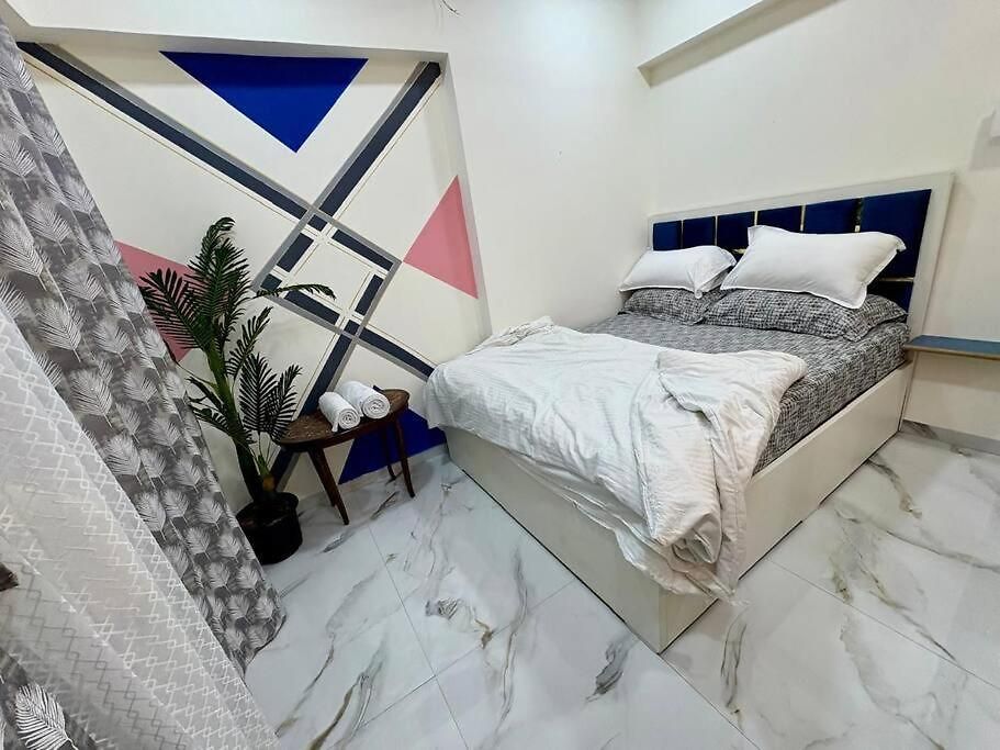 Apartment Cozy 1bhk With View In Bandra West 401 Mumbai