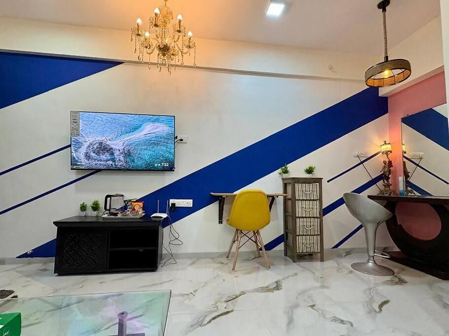 Apartment Cozy 1bhk With View In Bandra West 401 Mumbai
