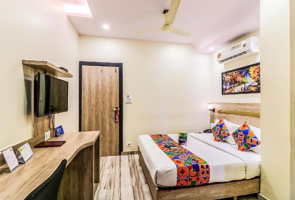 Guest house Glitz Aksa International - Nr T2 & Iit