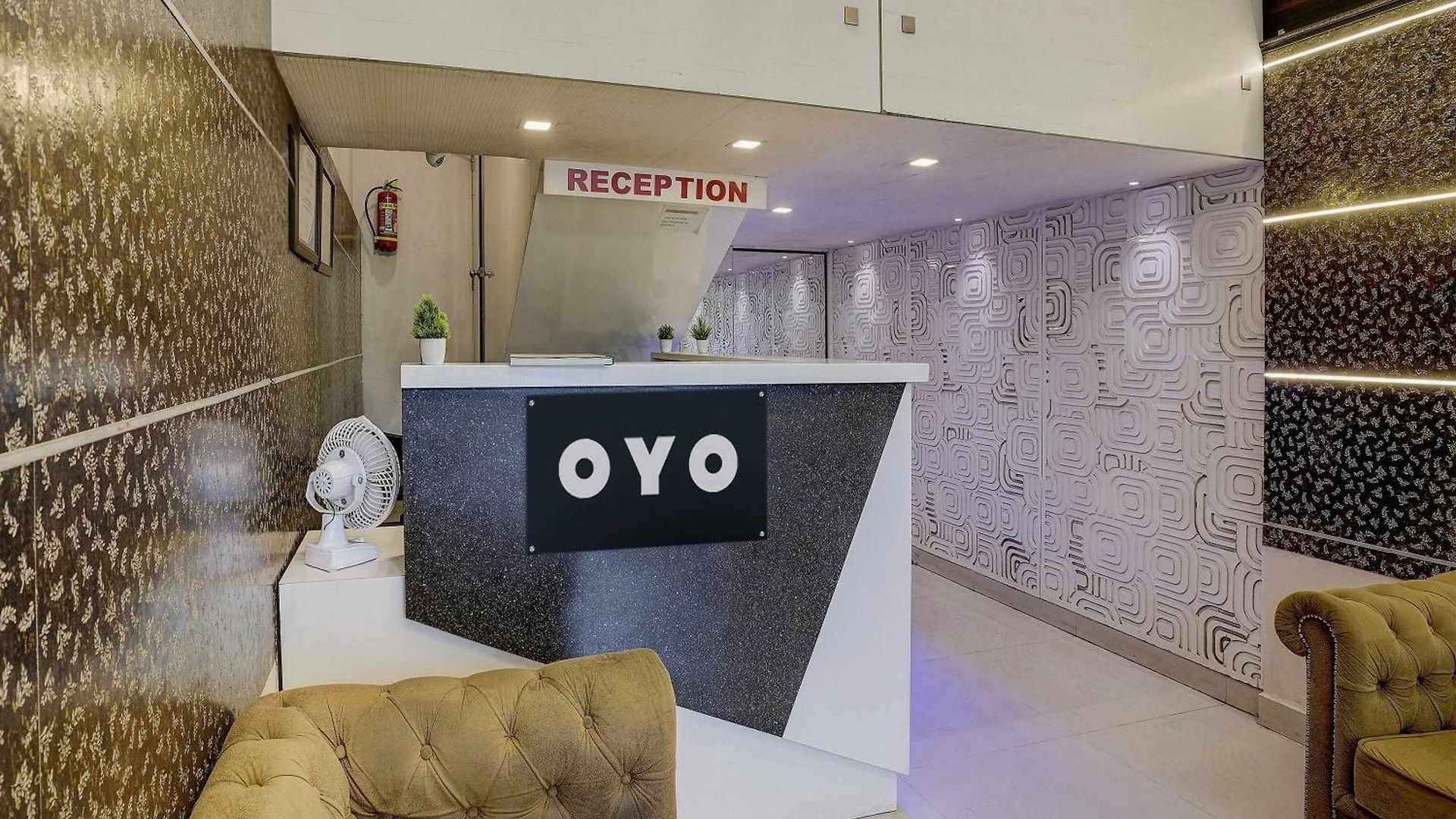 Hotel O Golden Star Mumbai