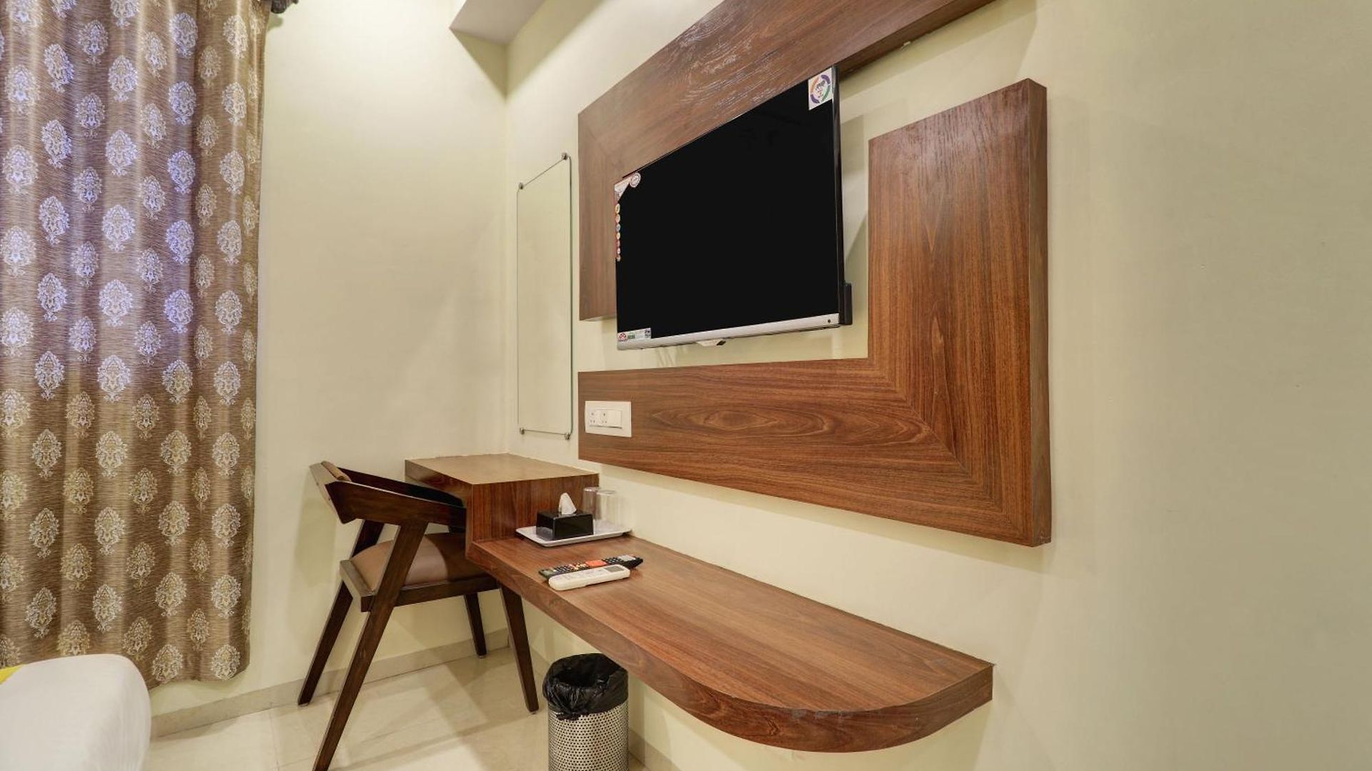 Victoria Grace Hotel 3*