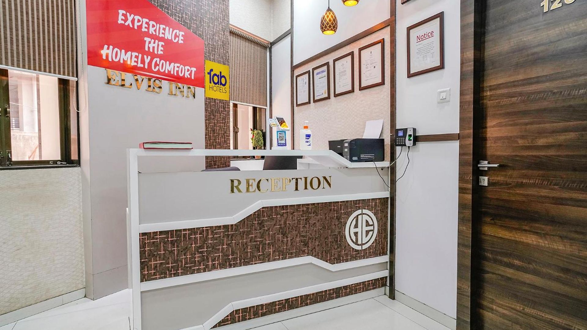 Fabhotel Elvis - Nr International Airport