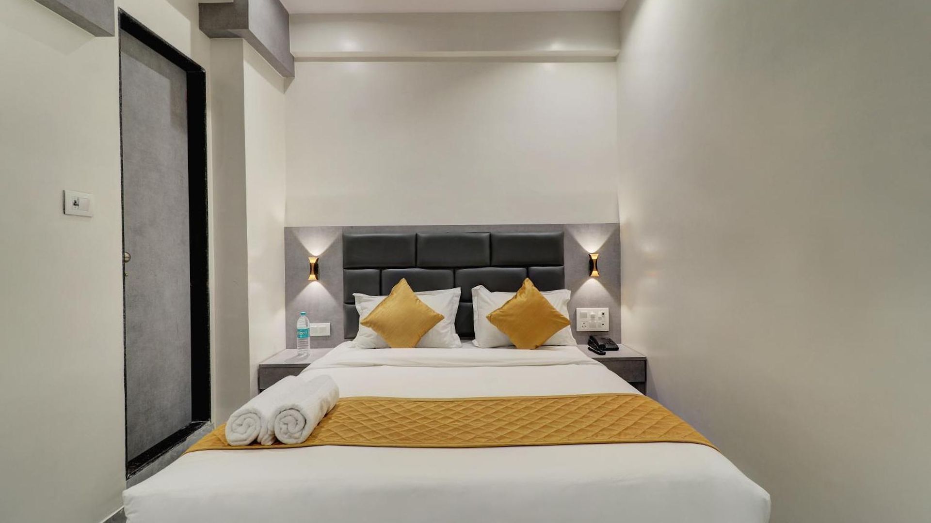 Hotel Enigma Mumbai