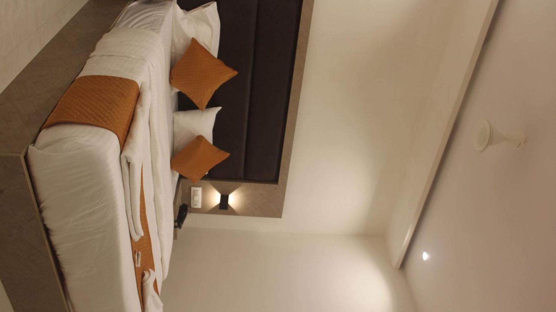 Hotel Metro Mumbai
