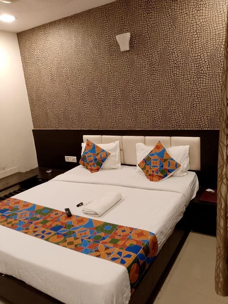 Airport-intl Airport Near To Airport & Bkc Us Consulate Guest house Mumbai