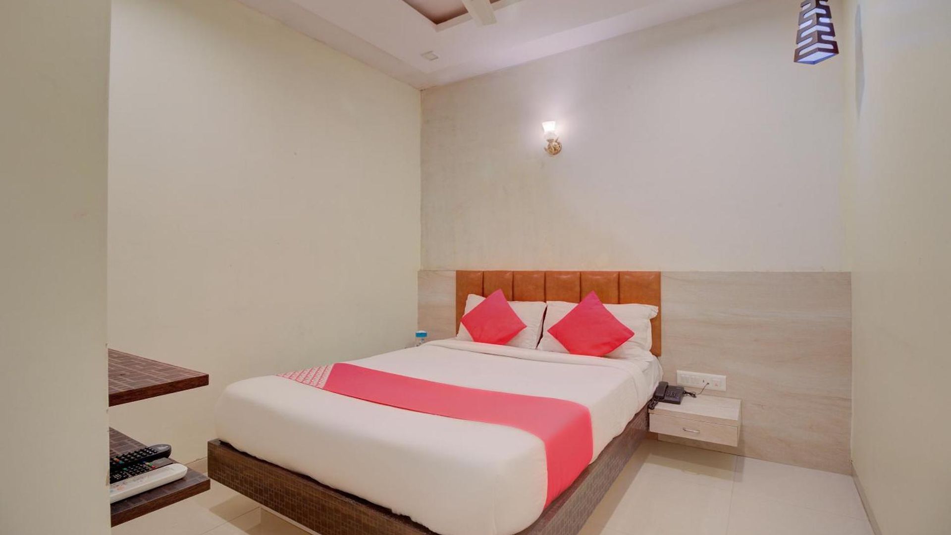 O Royal Orbit Hotel