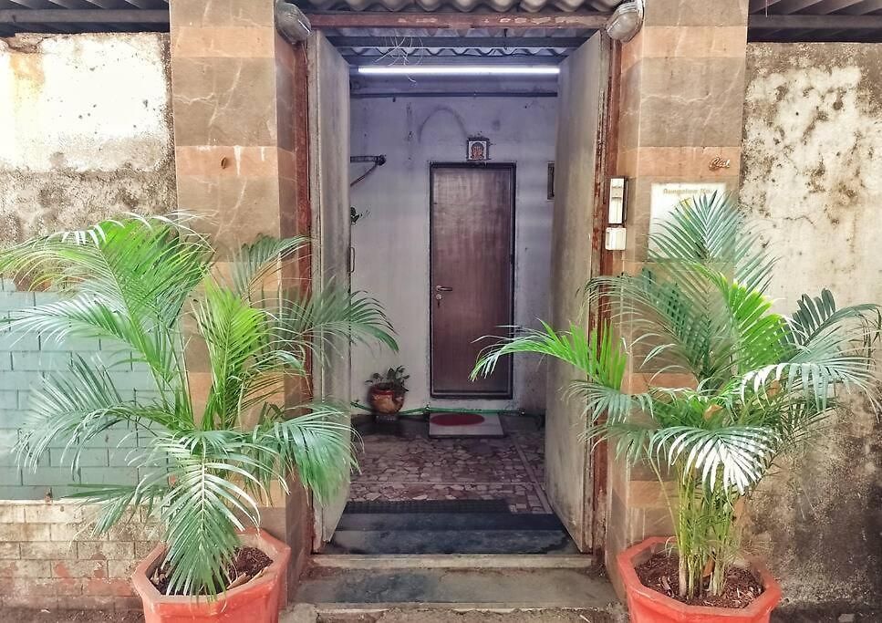 Homestay Ivory Room, Ac, Smart Tv, Ensuite, Independent Mumbai