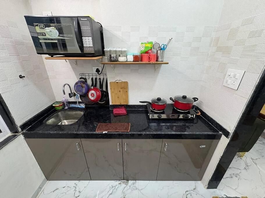 Apartment Modern 1bhk Retreat At Waroda Road, Bandra 203 *