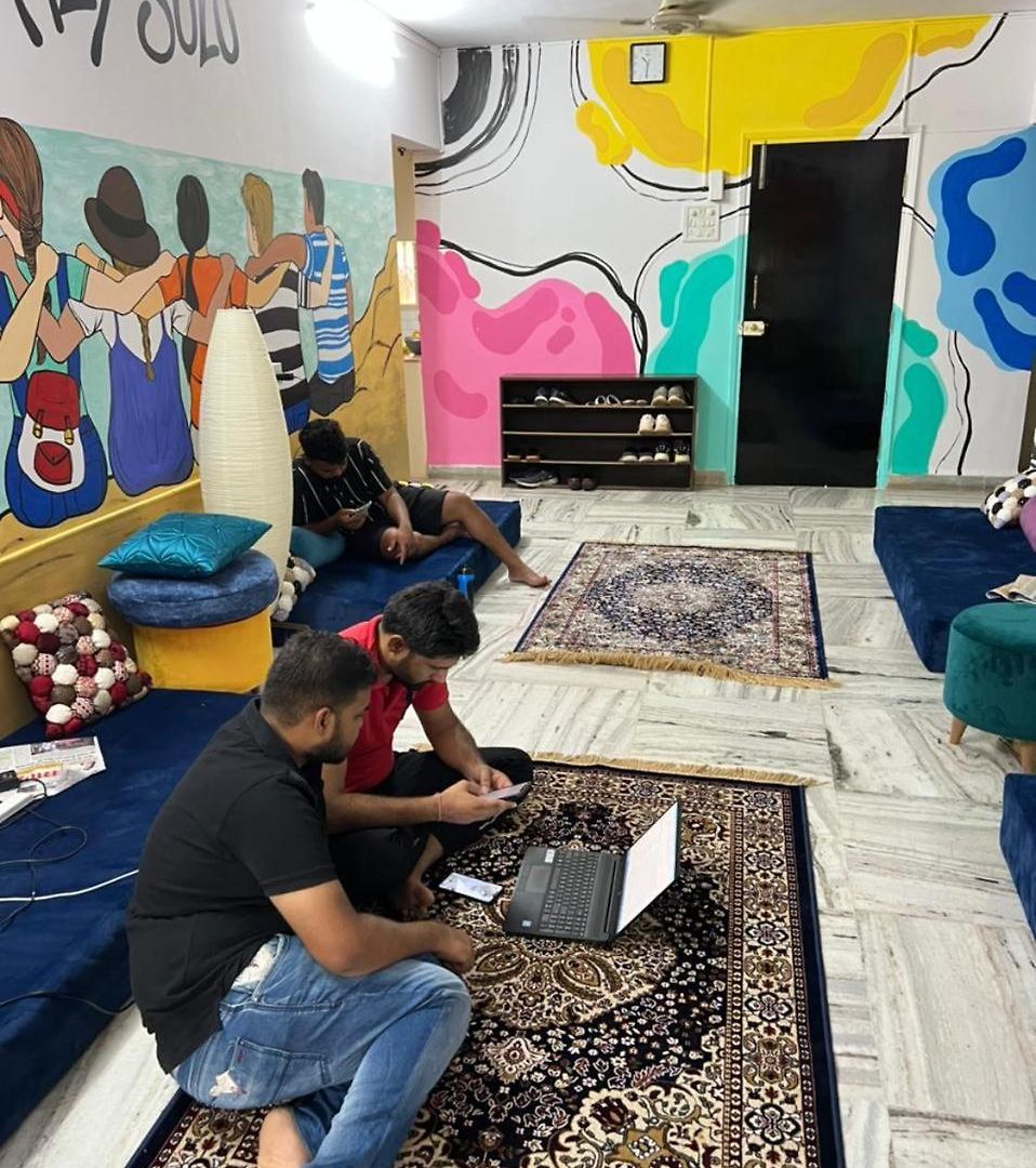Krazyhostel
