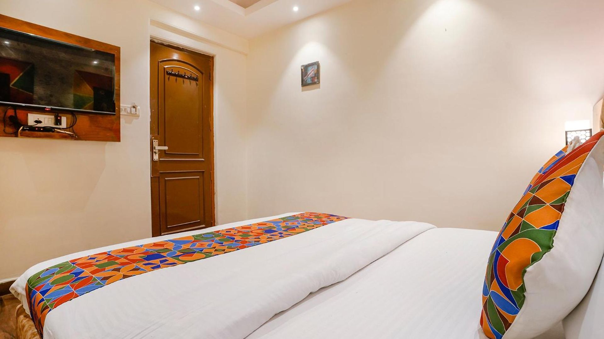Via Twigo Hotel