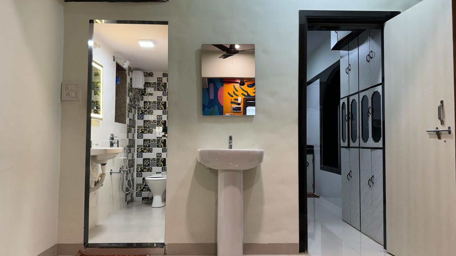 Osi Kurla West Apartment Mumbai