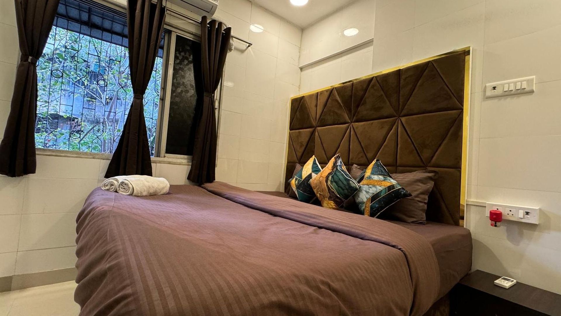 Apartment Osi Kurla West *