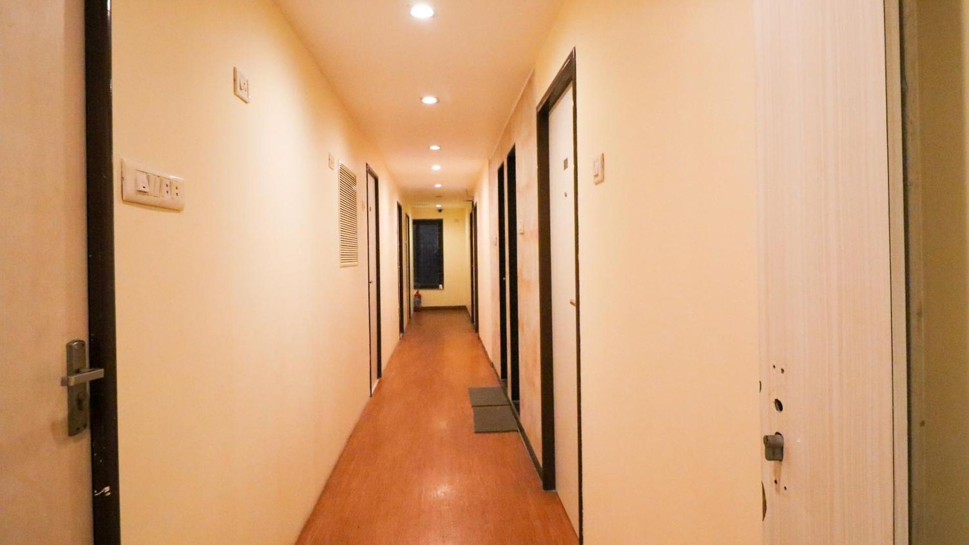 Hotel Tuliip Residency 3*