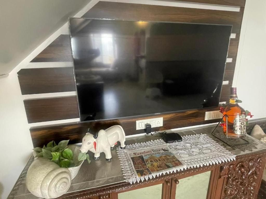 Apartment Cozy Private W Private Bath N Skyline View Mumbai