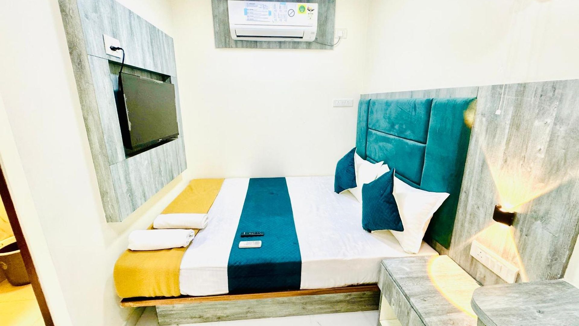Bkc Fortune - Ghatkopar * Mumbai
