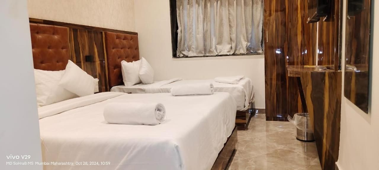 Sanjari International Guest house Mumbai