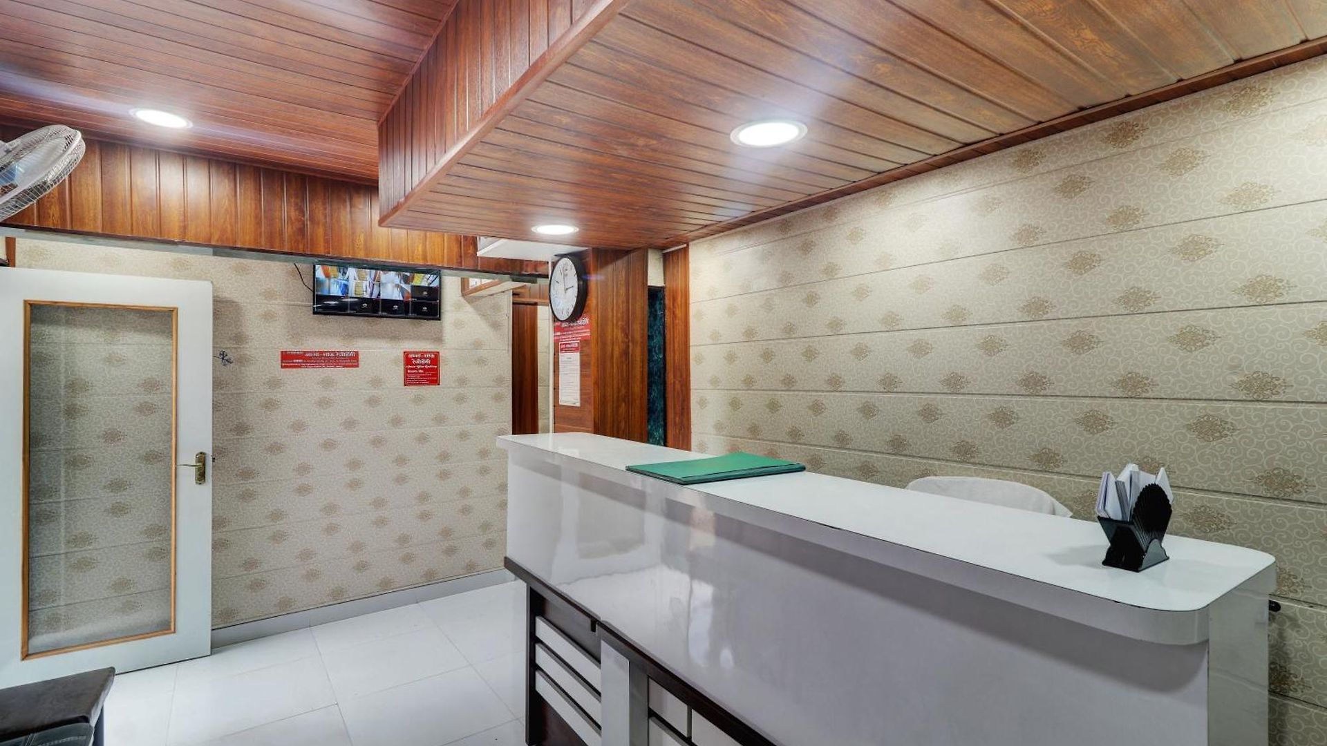 Ab Residency Near Kokilaben Dhirubhai Ambani Hospital Andheri West Hotel 3*