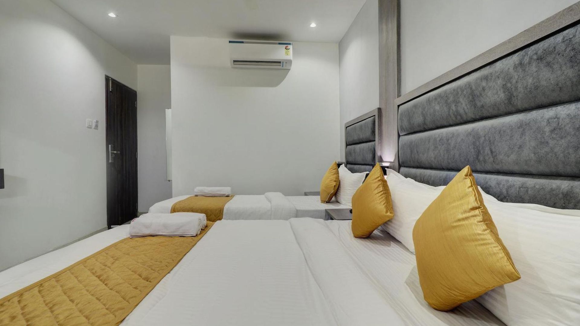 Hotel Isra International, Bkc Mumbai