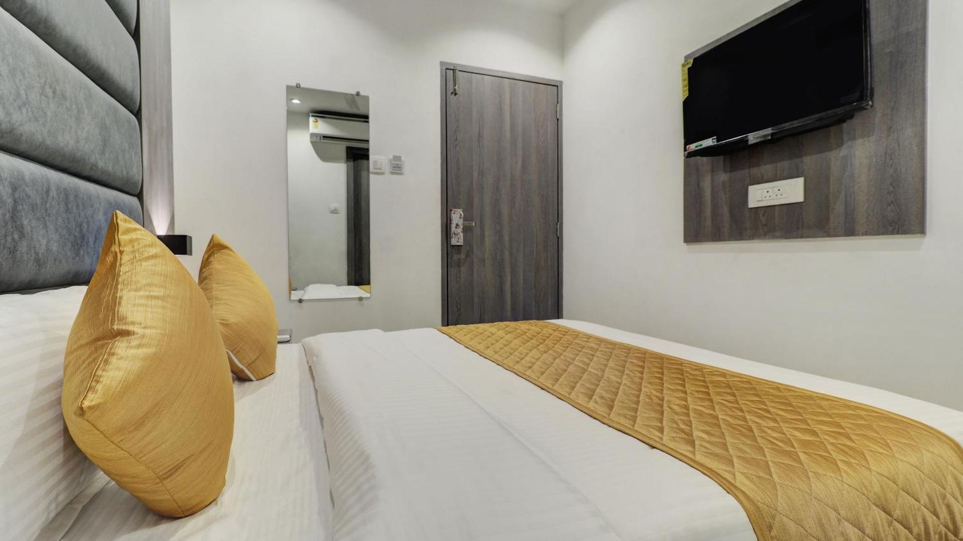Isra International, Bkc Hotel Mumbai