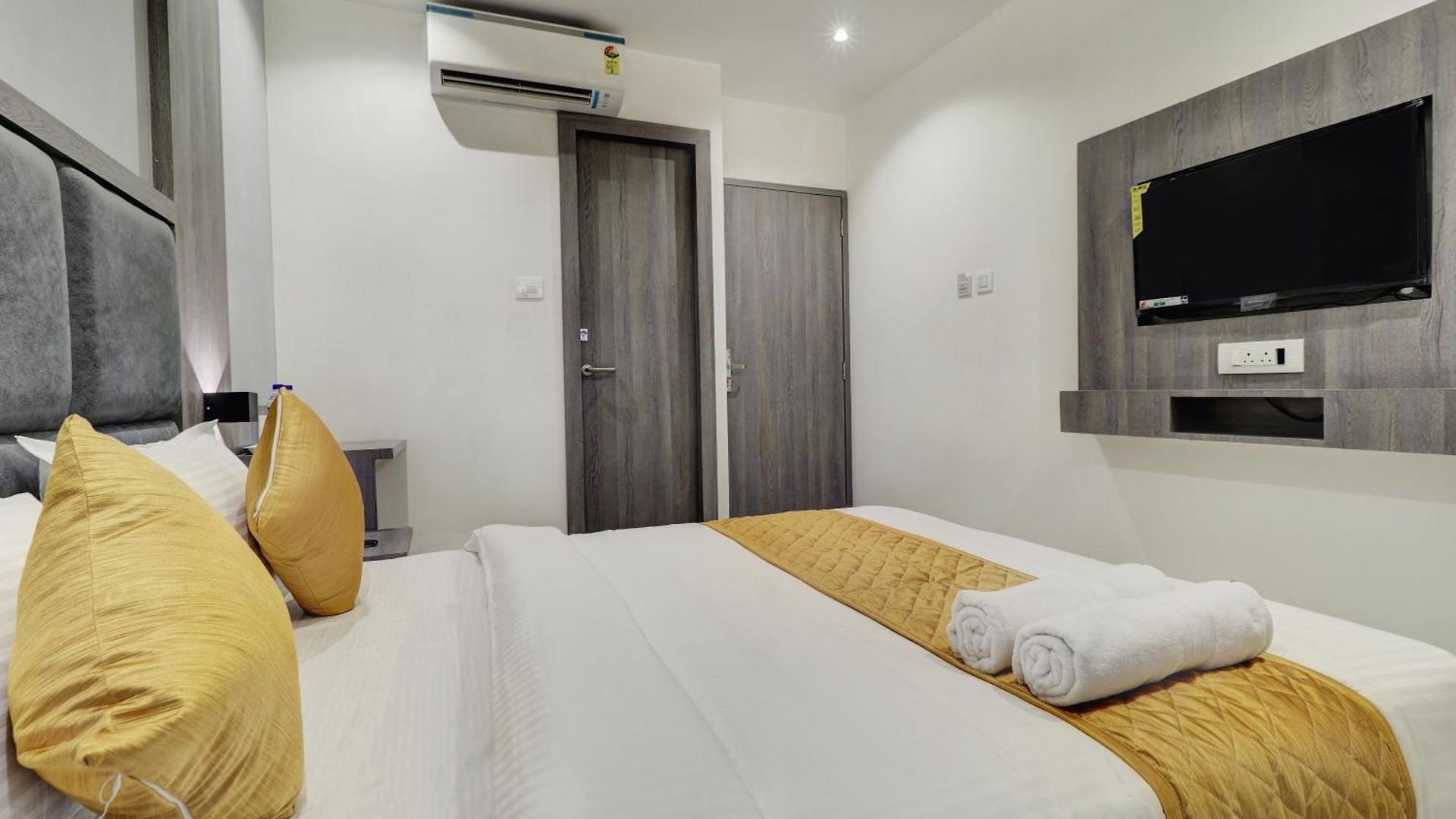 Isra International, Bkc Mumbai