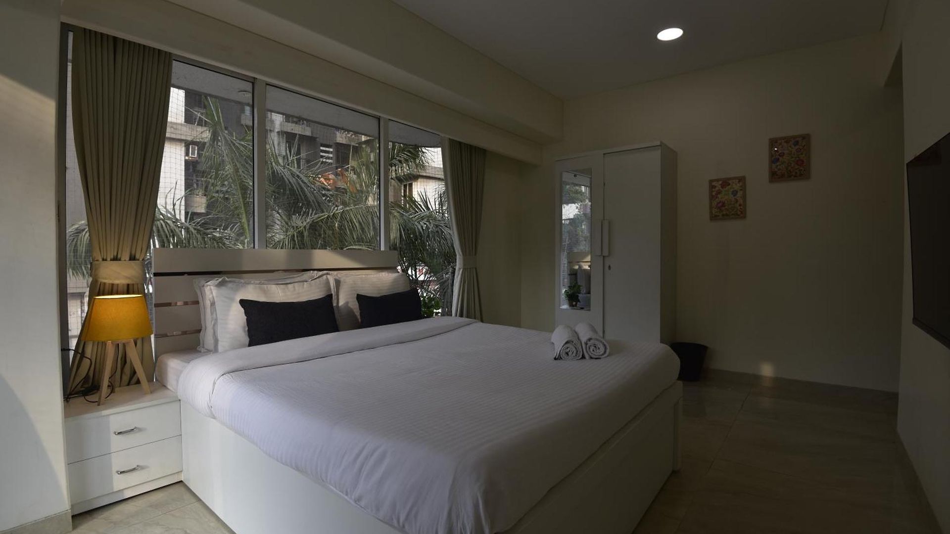 Hsquare Utopia Hotel 3*