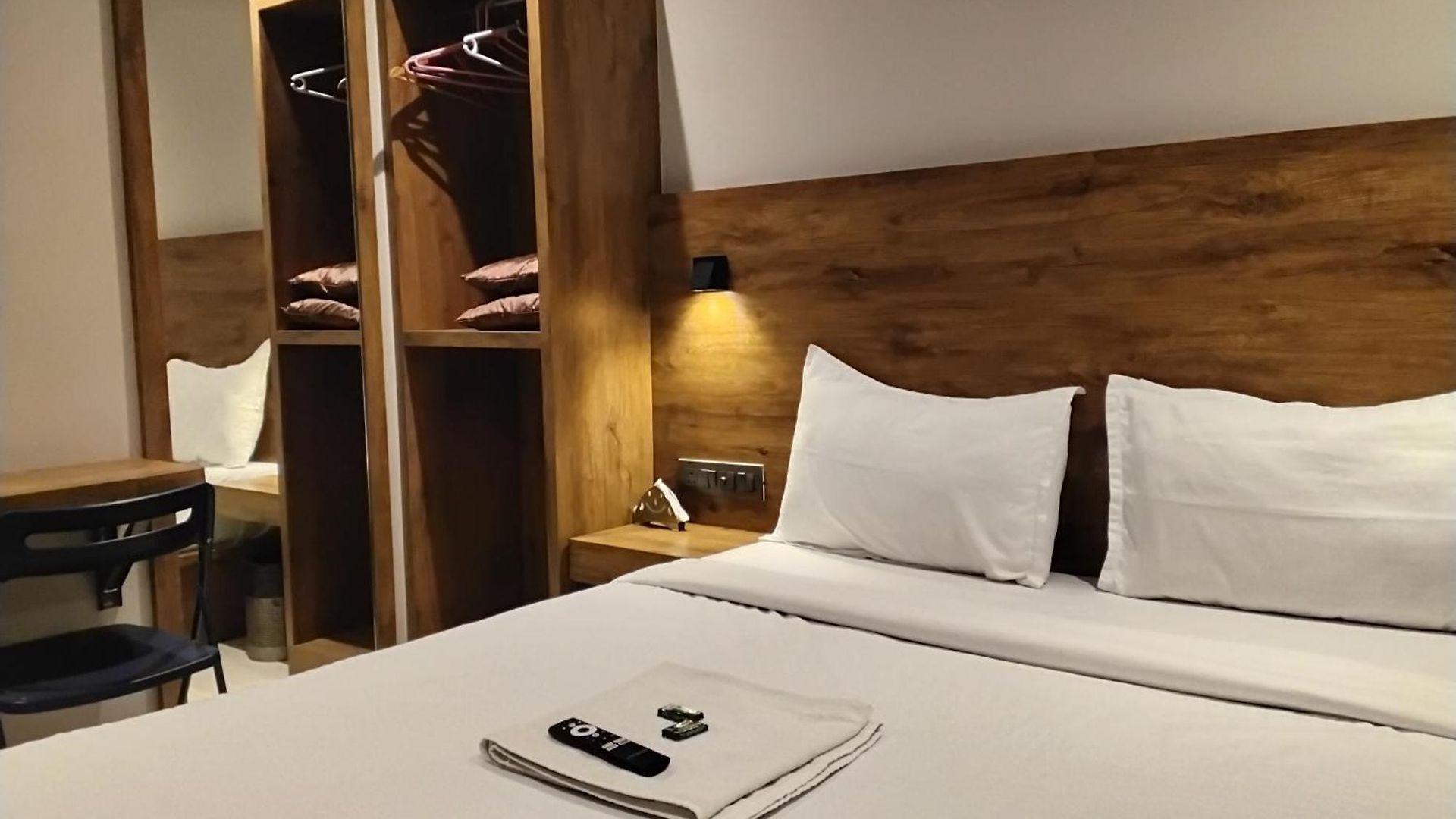 Hotel New Wind Flower Residency Mumbai