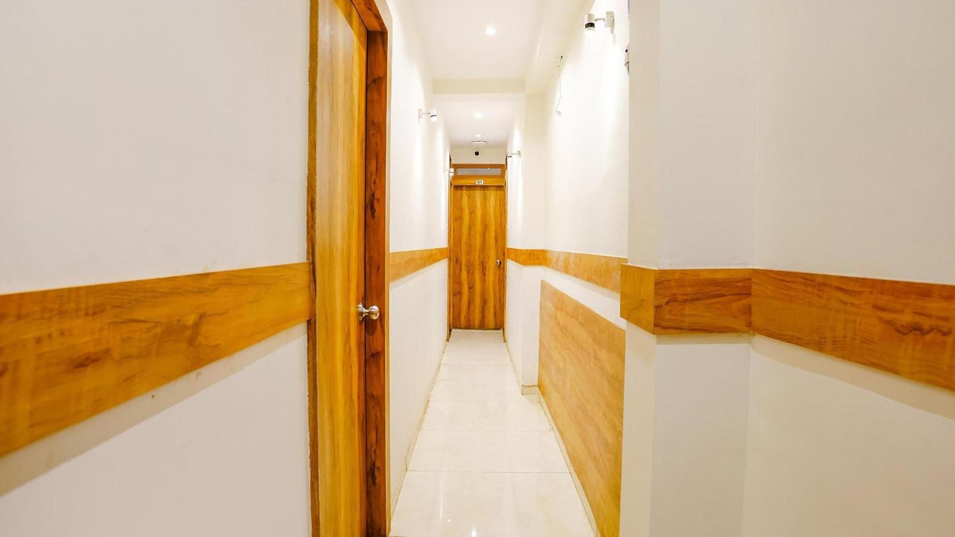 Hotel Amber Indore Palace Mumbai