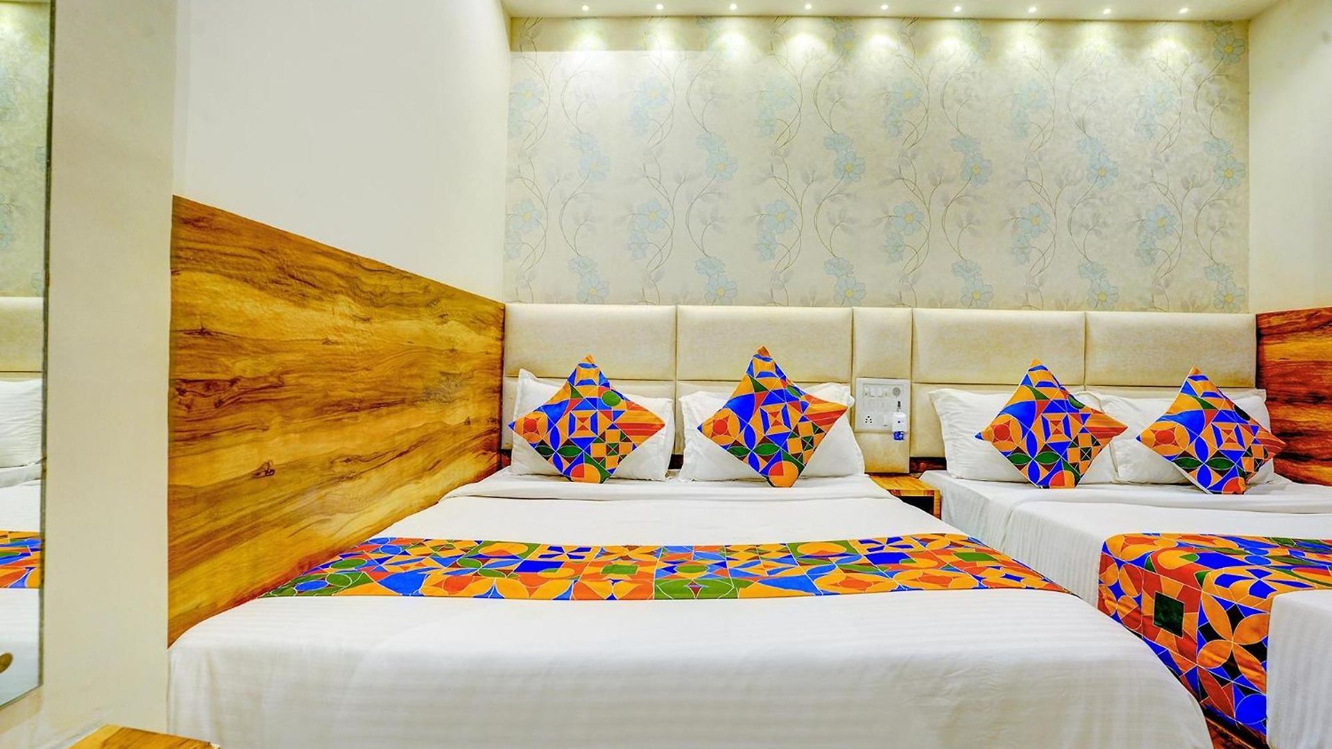 Amber Indore Palace Hotel 4*