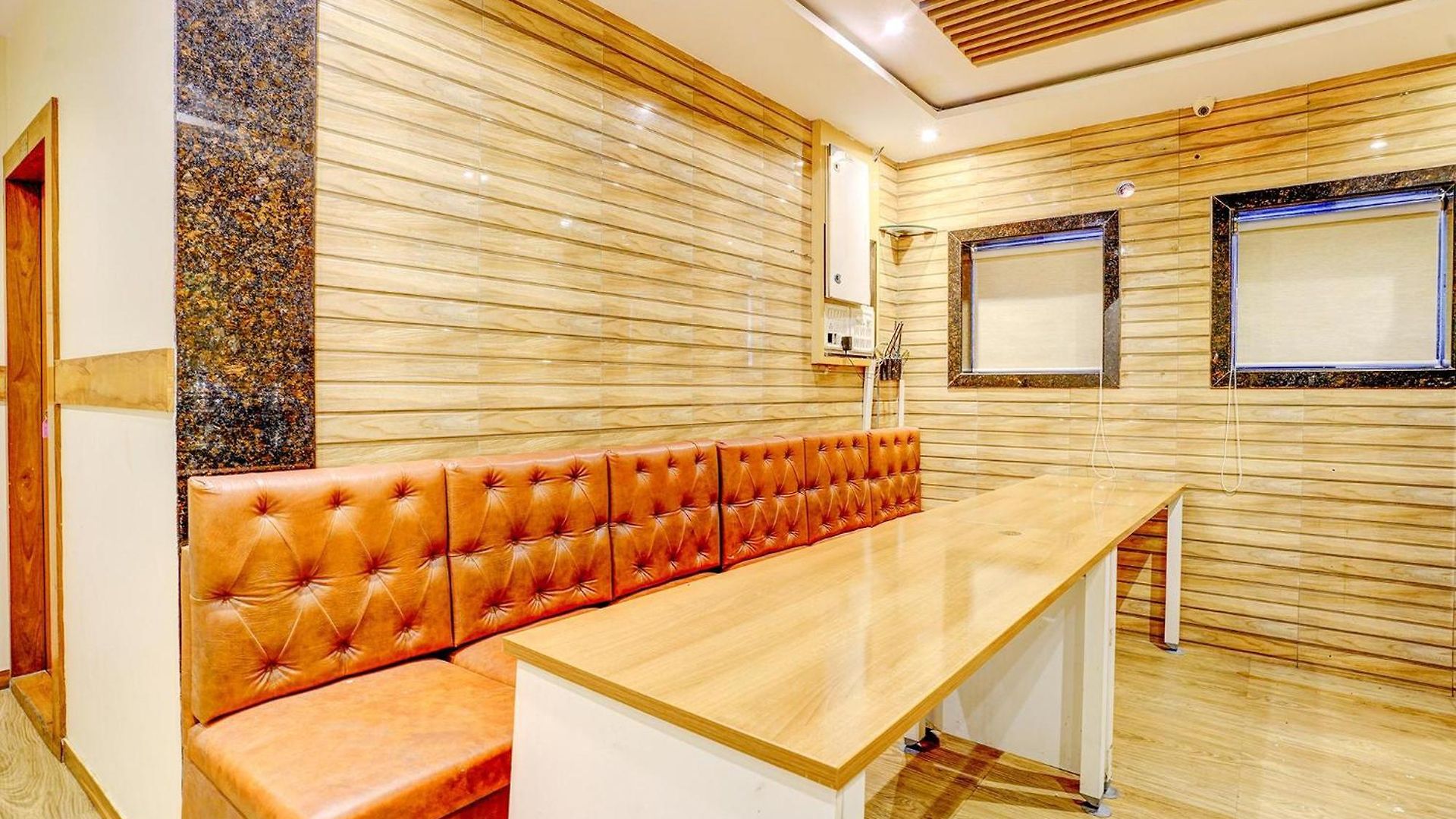 Amber Indore Palace 4* Mumbai