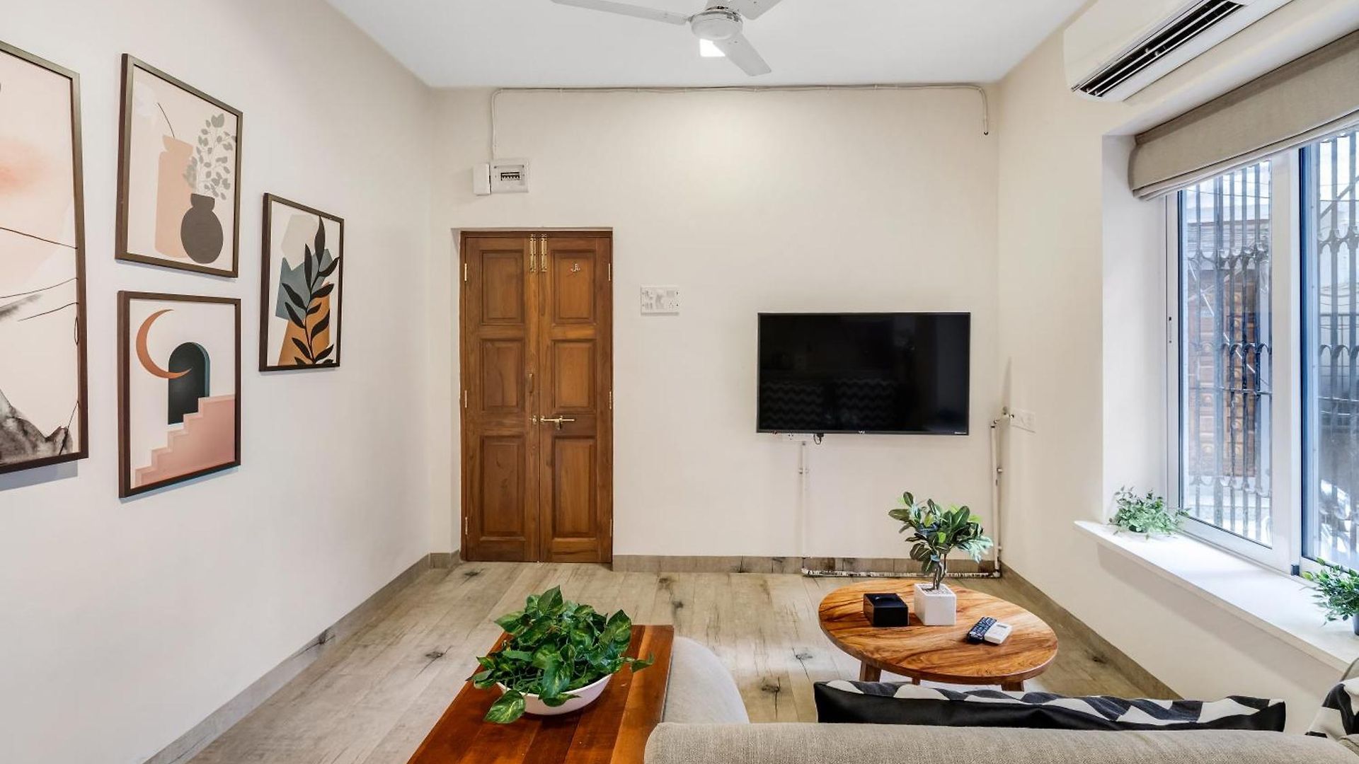 Maven 1bhk Khar W By The Company Bed & Breakfast 4*