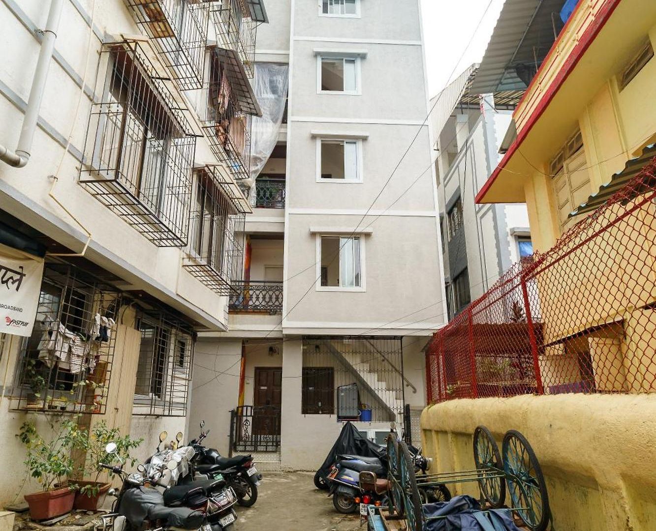 Bed & Breakfast Cleo 1bhk Khar W By The Company Mumbai