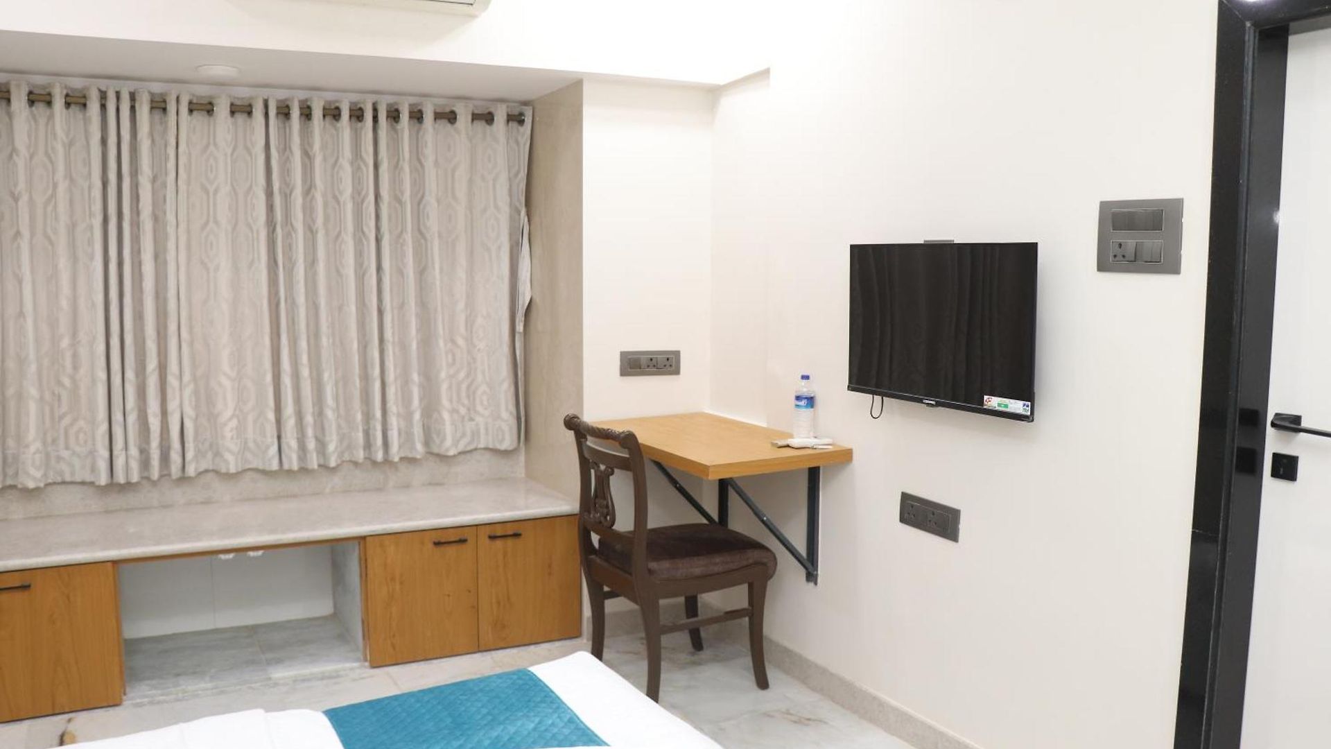 Aparthotel Zenith Homes - Powai