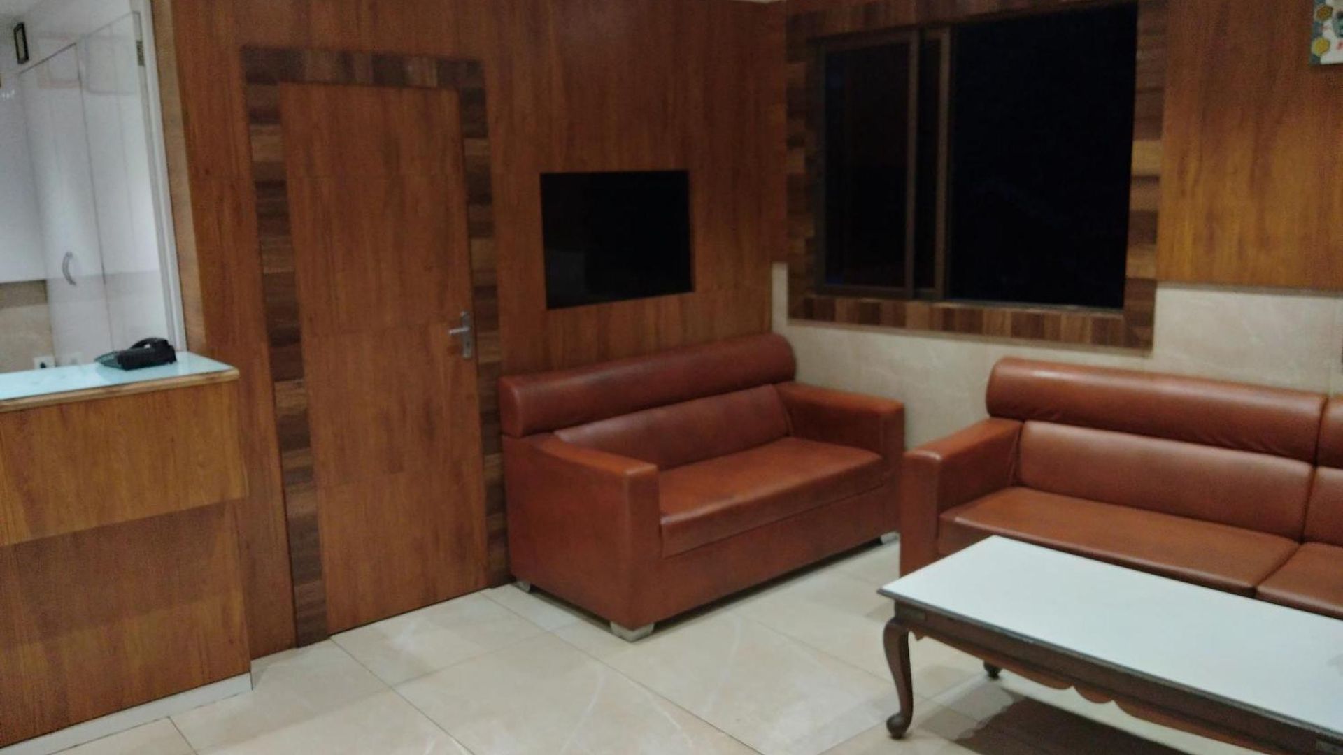 Rk Hotel-near Grant Road Railway Station Mumbai