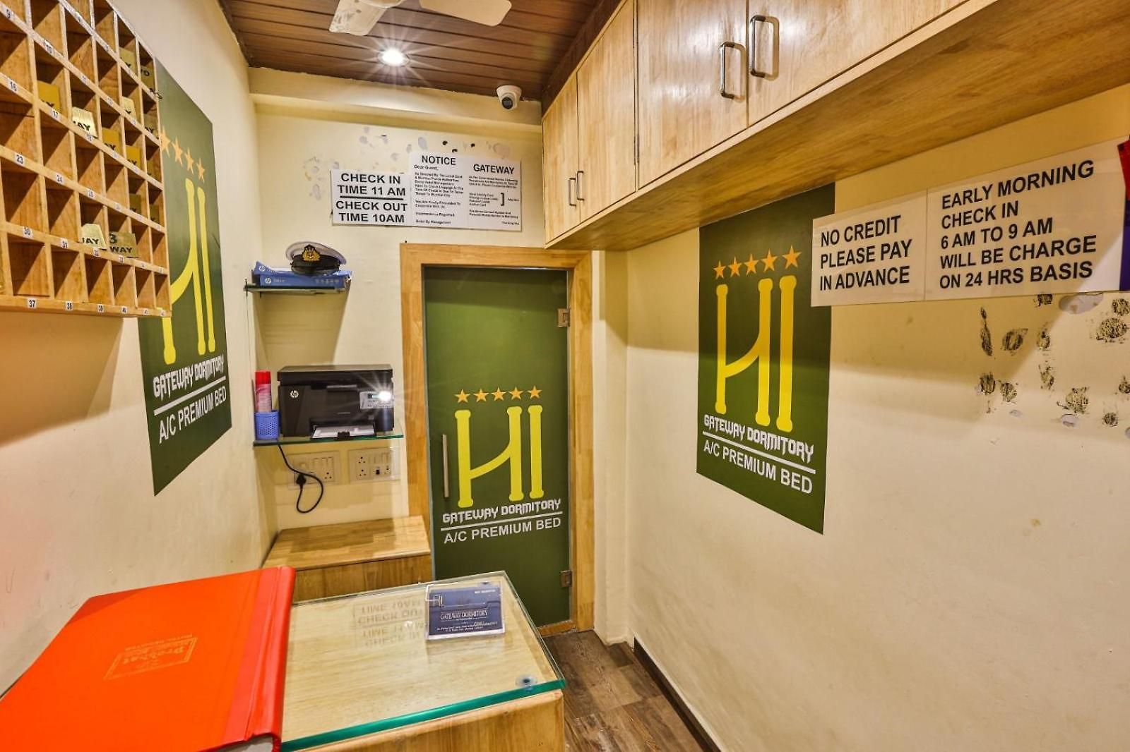 Hostel Gateway *